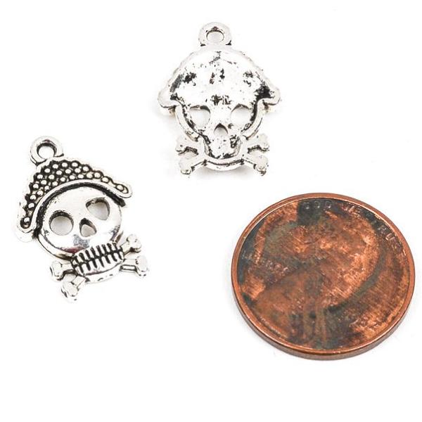 10 PIRATE SKULL Charms, silver tone skeleton pendant, 3/4"  chs1697