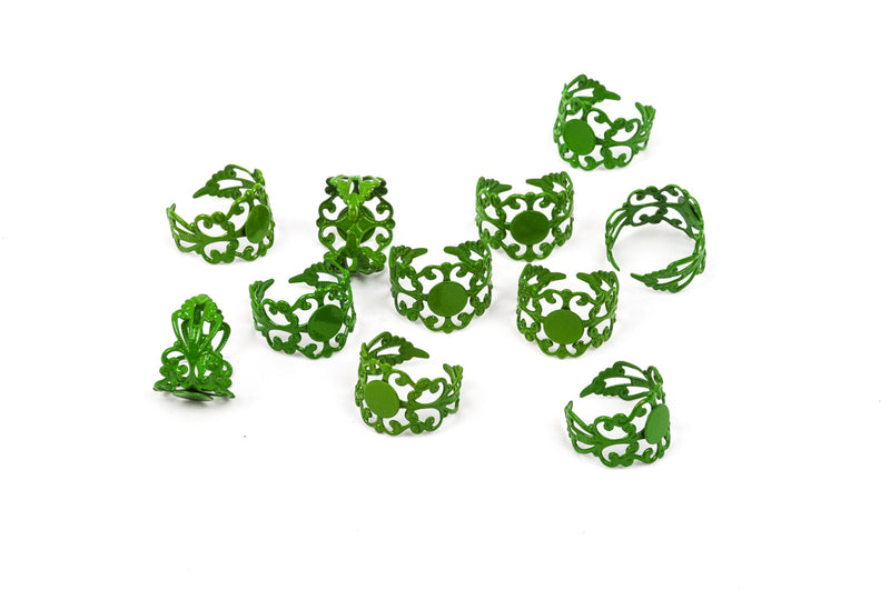 KELLY GREEN Filigree Ring Blanks, Enamel over Brass Metal Ring Blanks . fully adjustable sizing . 10 pieces . fin0072