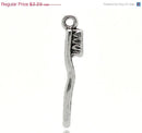 10 Silver Tone TOOTHBRUSH Charm Pendants chs0072