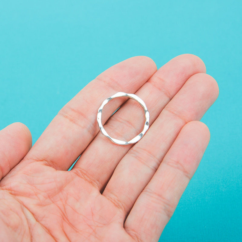 20 CIRCLE RING  Antiqued Silver Tone Metal Charm Connectors  22mm chs0063