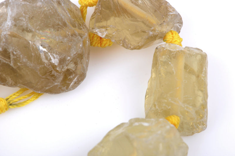 Yellow LEMON QUARTZ Beads, rough nuggets, 24x20mm . genuine gemstones, half strand, gqz0068