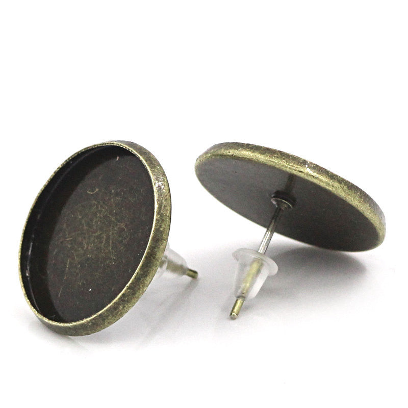 10 Antiqued Bronze Metal POST Earrings for Cabochons  (5 pairs)  fits round 18mm cabochons fin0500