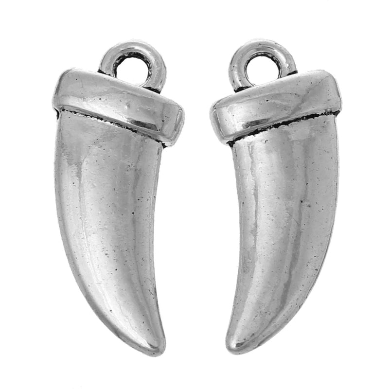 5 Silver Tone FANG TOOTH Charms Pendants chs2223