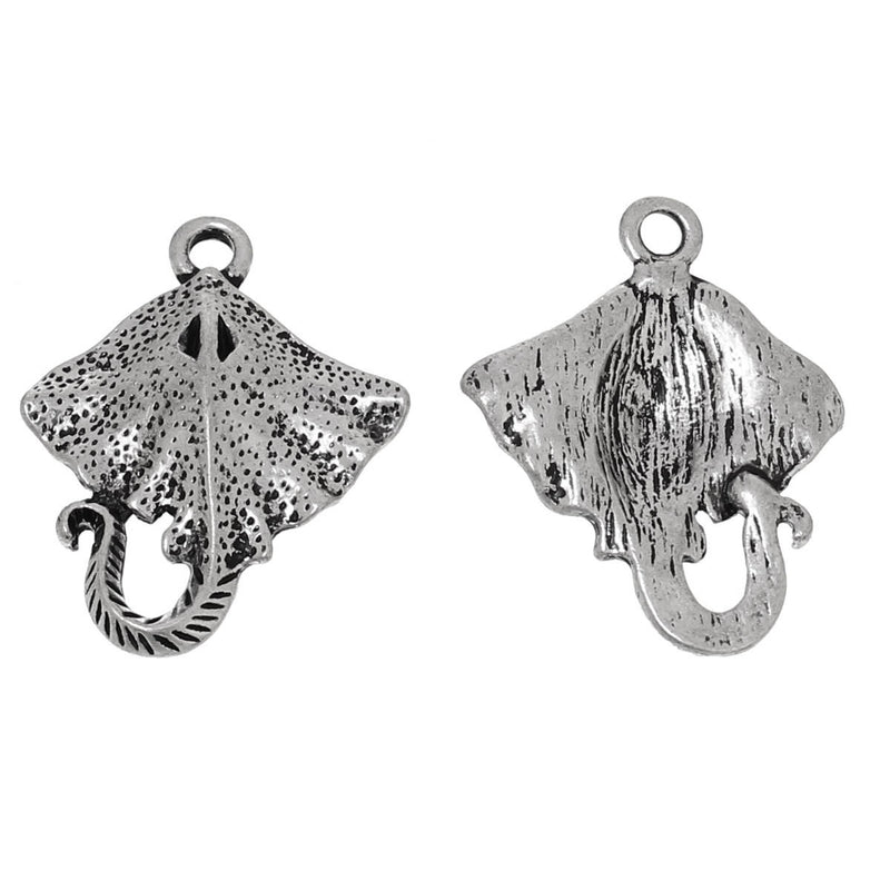 5 STINGRAY FISH Antique Silver Charm Pendants, Sting Ray Charms, ocean beach theme charms, animal charms, chs2232