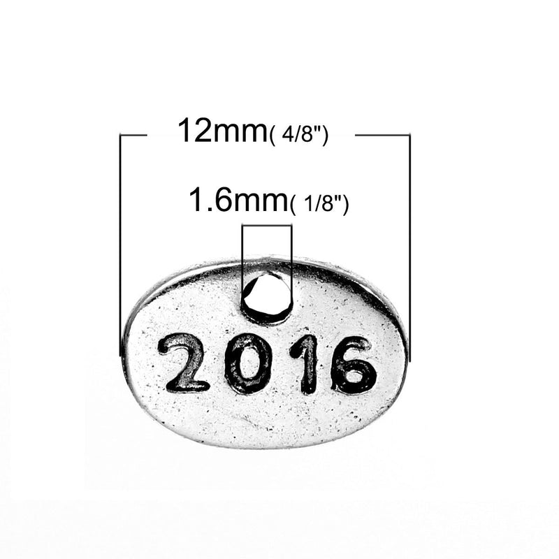 10 Antique Silver 2016 Graduation Charm Pendants, stamped oval disc, 2016 graduation charm,  chs2247