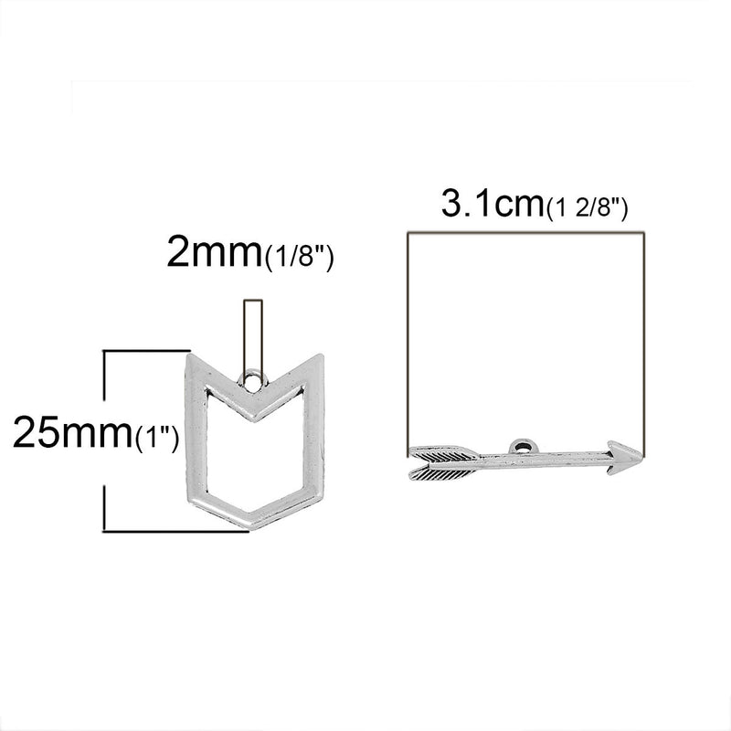 5 Antique Silver ARROW AND SHIELD Toggle Clasps, fcl0182