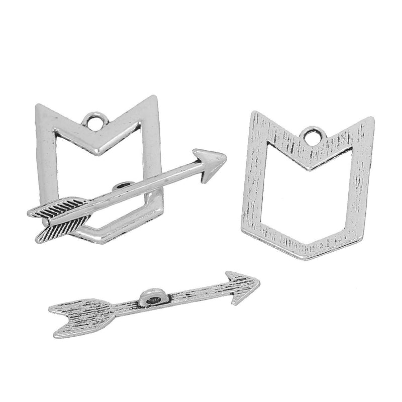 5 Antique Silver ARROW AND SHIELD Toggle Clasps, fcl0182