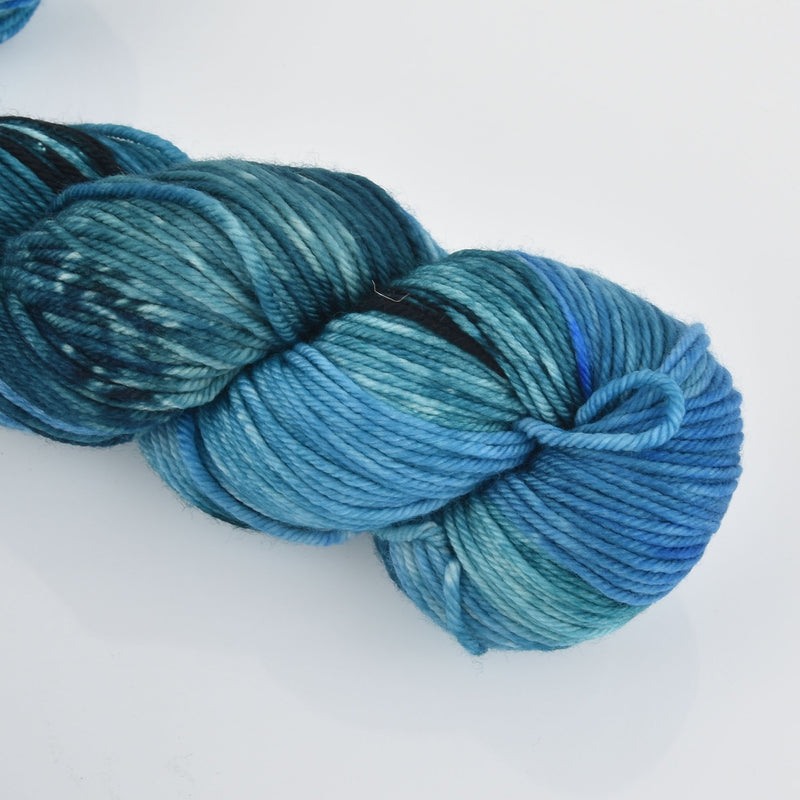 Hand Dyed Wool Yarn 100% SW Extrafine Merino, Piercing Blue Eyes, 115g, Yrn0015